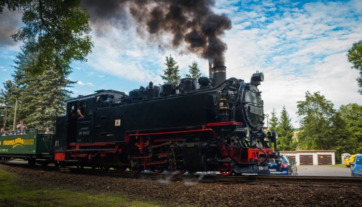 steam engine machine train 2612872